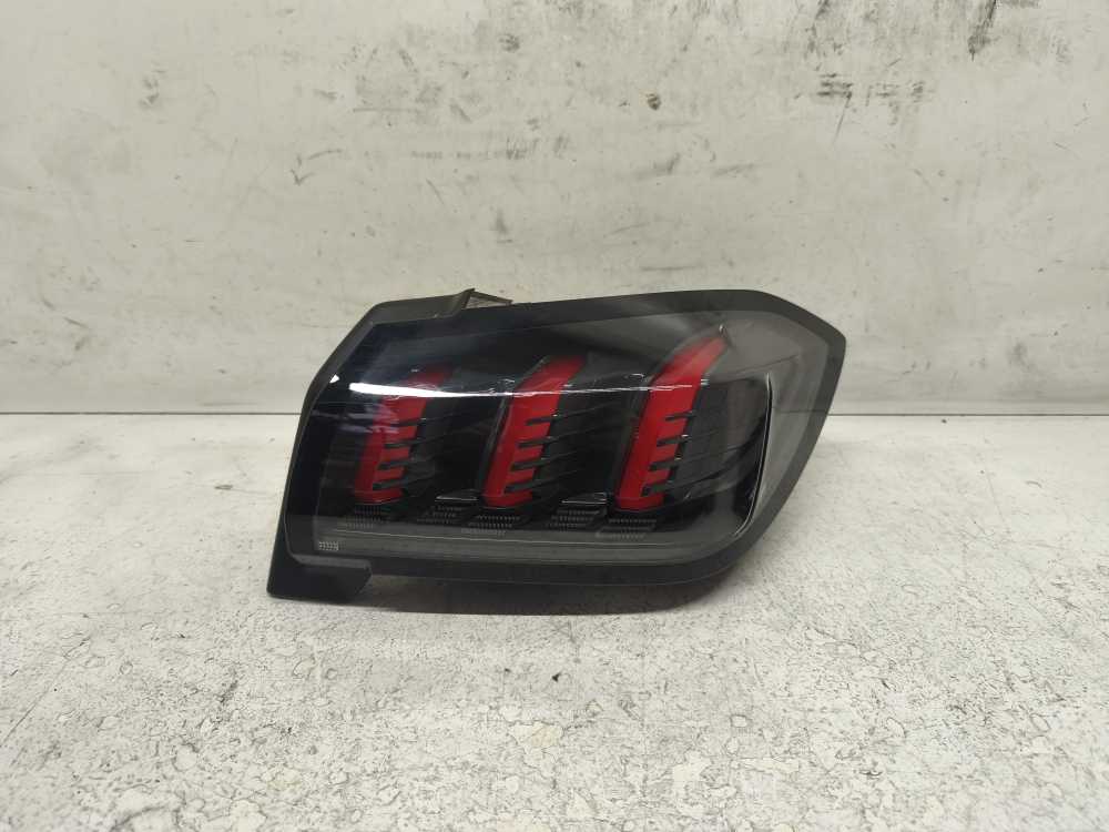 FEU ARRIERE DROIT PEUGEOT - Vue 1